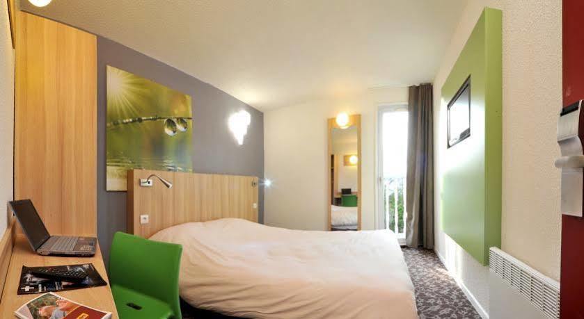 Enzo Hotels Trappes By Kyriad Direct Exterior foto